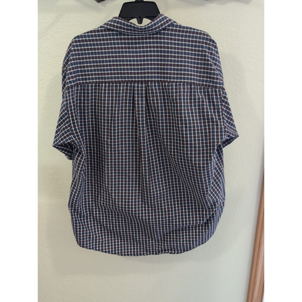 mens van heusen dress shirt - Picture 3 of 4